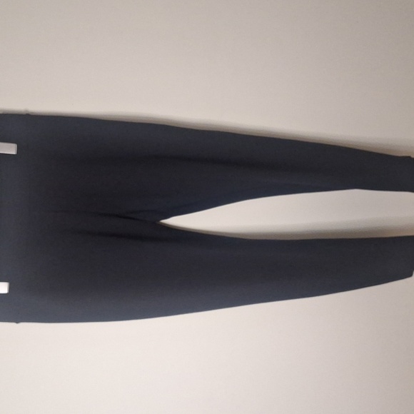 CAbi #3578 Ponte Riding Ankle Zip Pants Size M - Picture 4 of 12